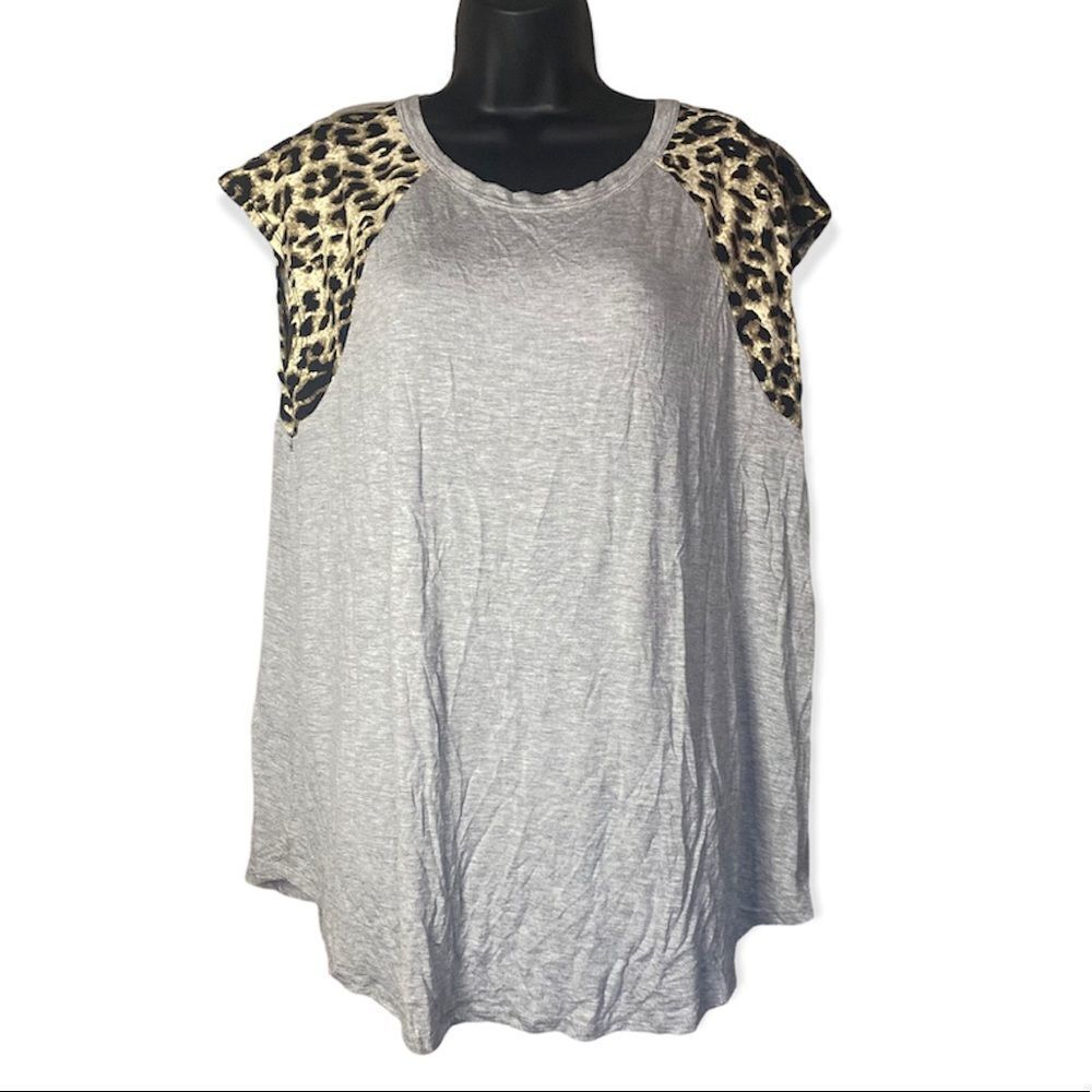 Shop Basic Leopard Shoulder Print Gray Crew Neck Shirt